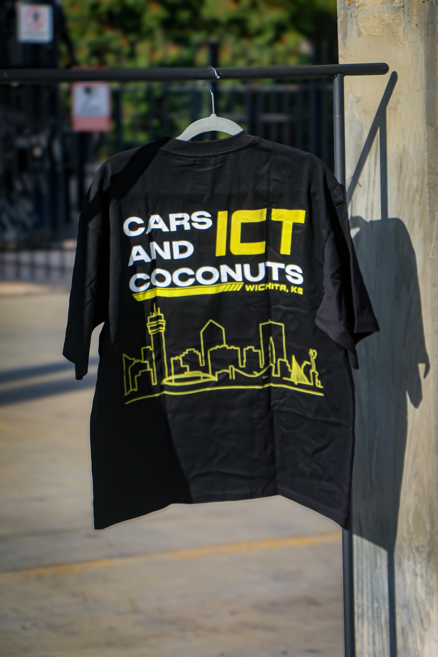 Cars & Coconuts City Tee